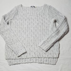 Dex Women's Light Gray Cable Knit Sweater